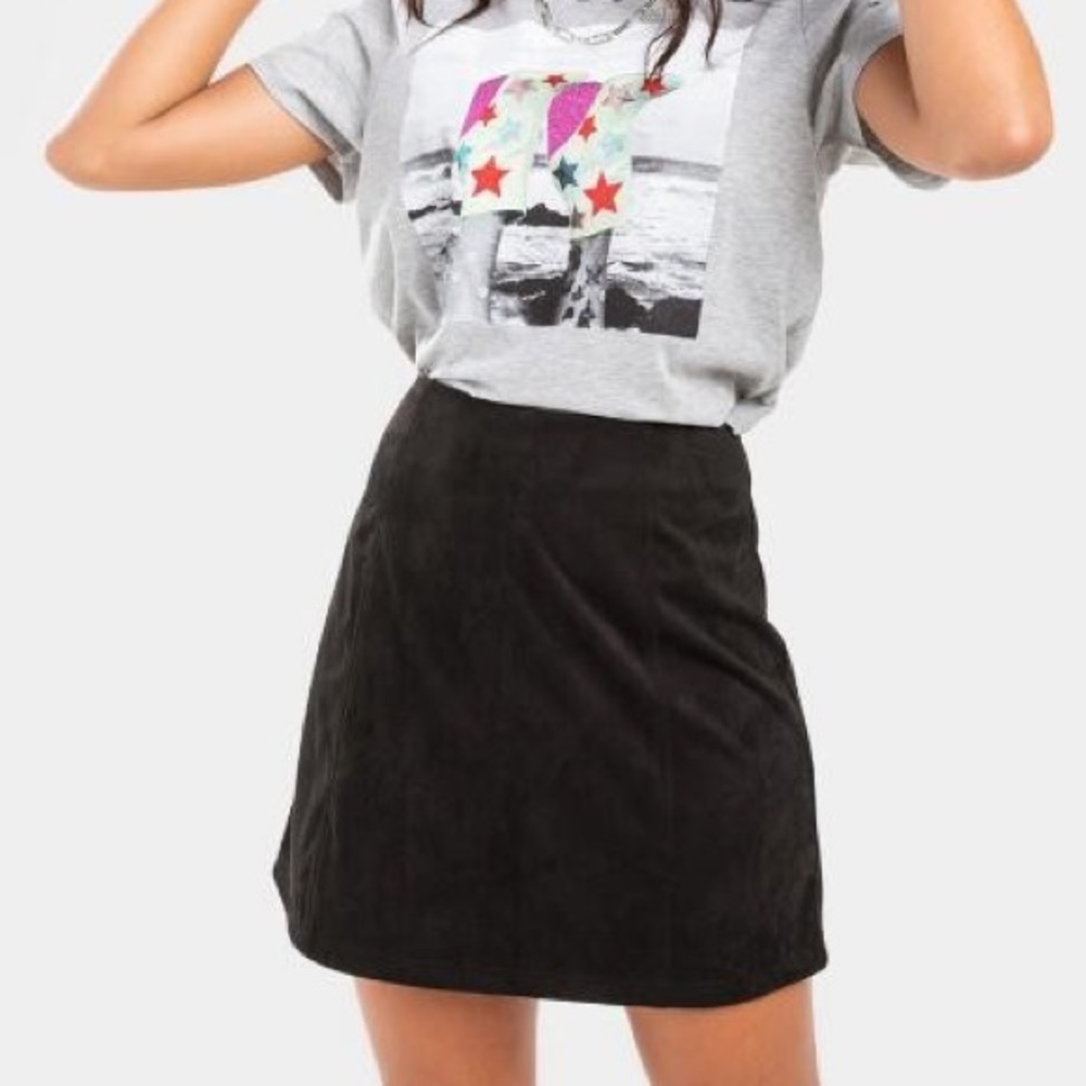Mi Ami Julianne Faux suede mini skirt black -NWT from francesca’s
